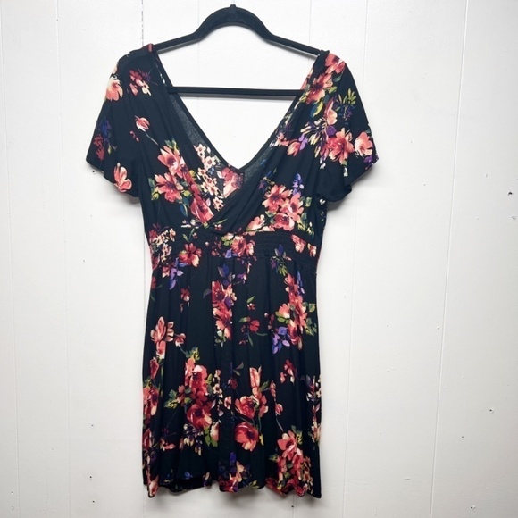 Xhilaration High Waisted Floral V-Neck Short Sleeve Dress Juniors Large Pullover - Picture 7 of 12